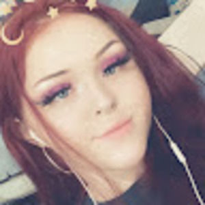 Meet your Posher, Hailey valerio